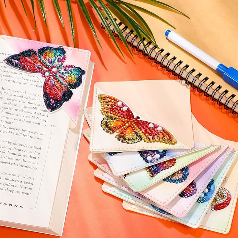 8St. Lebensechte Schmetterling PU Ecke Abdeckung Lesezeichen Set Diamond Painting