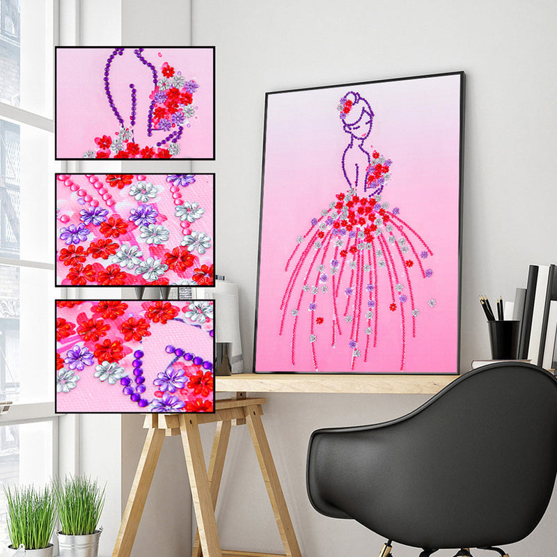 Frau Trägt Rosa Geblümtes Kleid Sonderform Diamond Painting