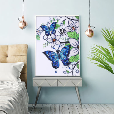 Blauer Schmetterling und Weiße Blumen Sonderform Diamond Painting