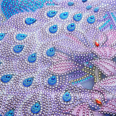 Pfau und Lilie Sonderform Diamond Painting