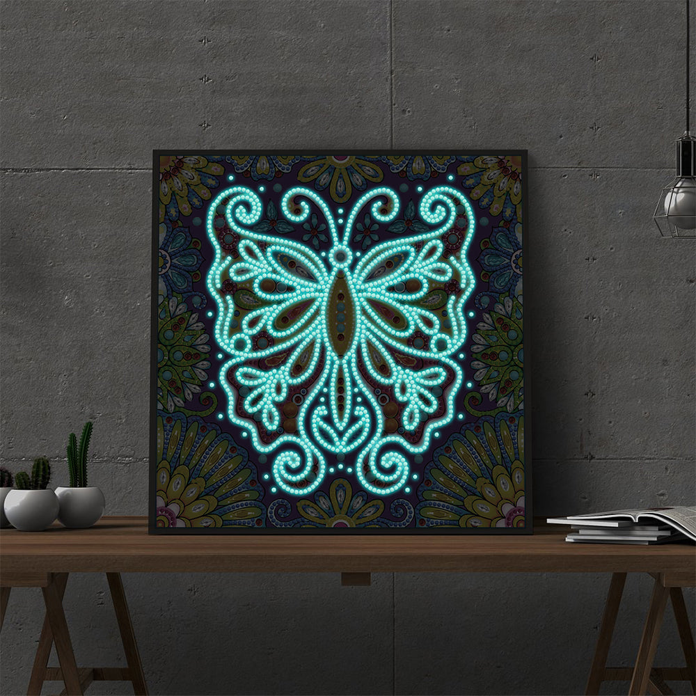 Blumen Schmetterling Leuchtend Sonderform Diamond Painting