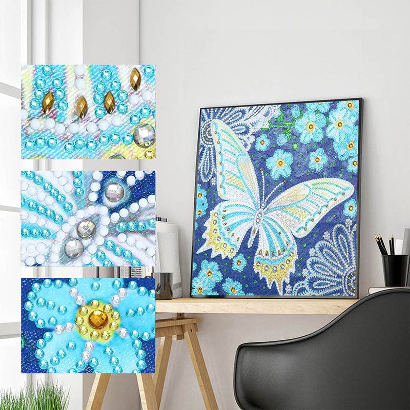 Blauer Schmetterling und Blumen Leuchtend Sonderform Diamond Painting