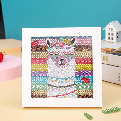 Alpaka trägt eine Herz-Sonnenbrille Mini-Kristallpünktchen Diamond Painting