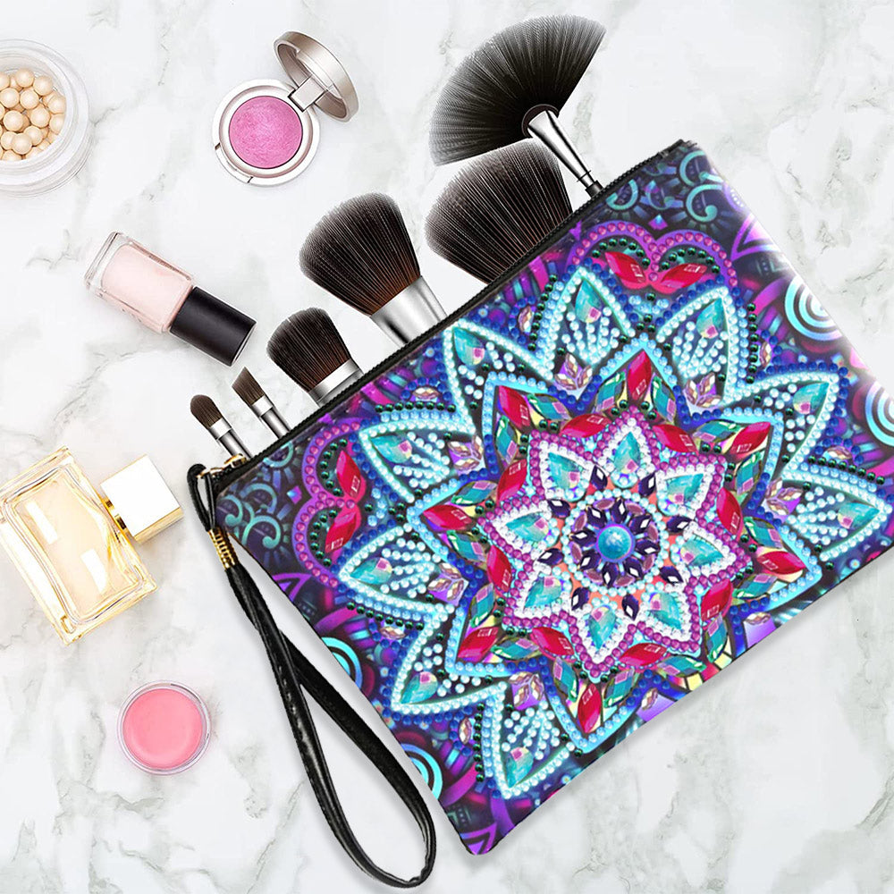 Blau-violettes Lotus Mandala Diamond Painting Handgelenktasche