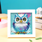 Blaue Eule auf einem Ast Mini-Kristallpünktchen Diamond Painting