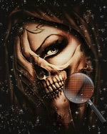 Die Fänge der Skelettschönheit Diamond Painting