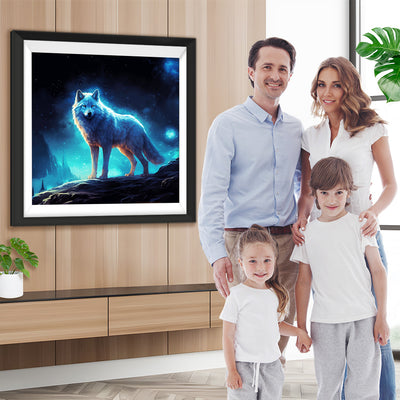 Ein Wolf, der ein schwaches grünes Glühen ausstrahlt Diamond Painting