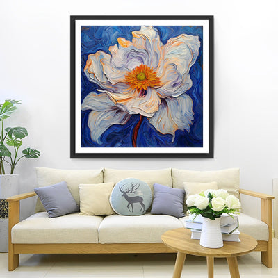 Eine weiße Blume mit orangenen Staubgefäßen Diamond Painting