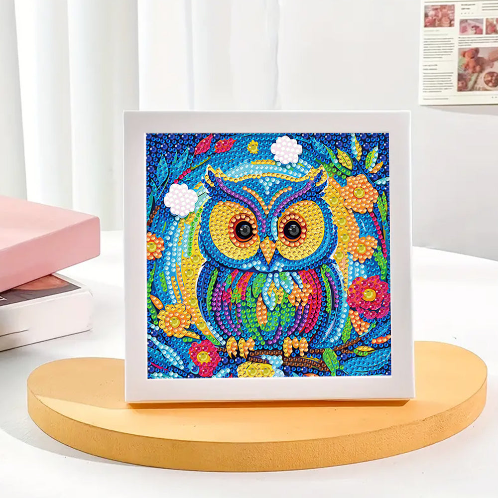 Eule auf einem Blumenzweig Mini-Kristallpünktchen Diamond Painting