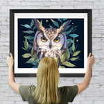 Eule unter grünen Blättern Diamond Painting