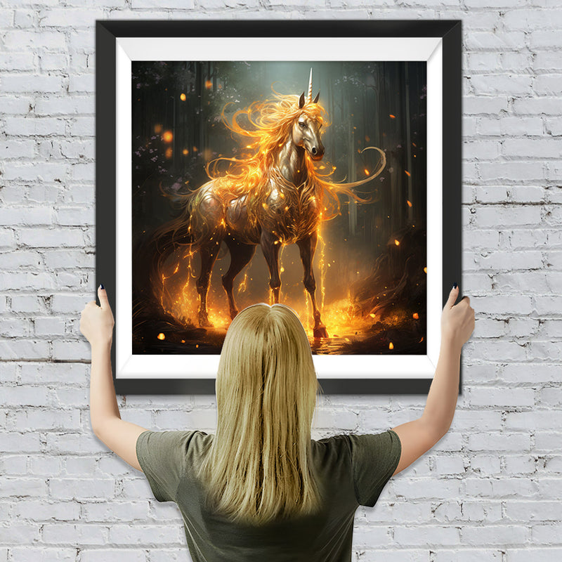 Feuer Einhorn im Wald Diamond Painting