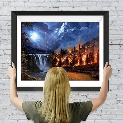 Feuer und Wasserfall im Wald Diamond Painting