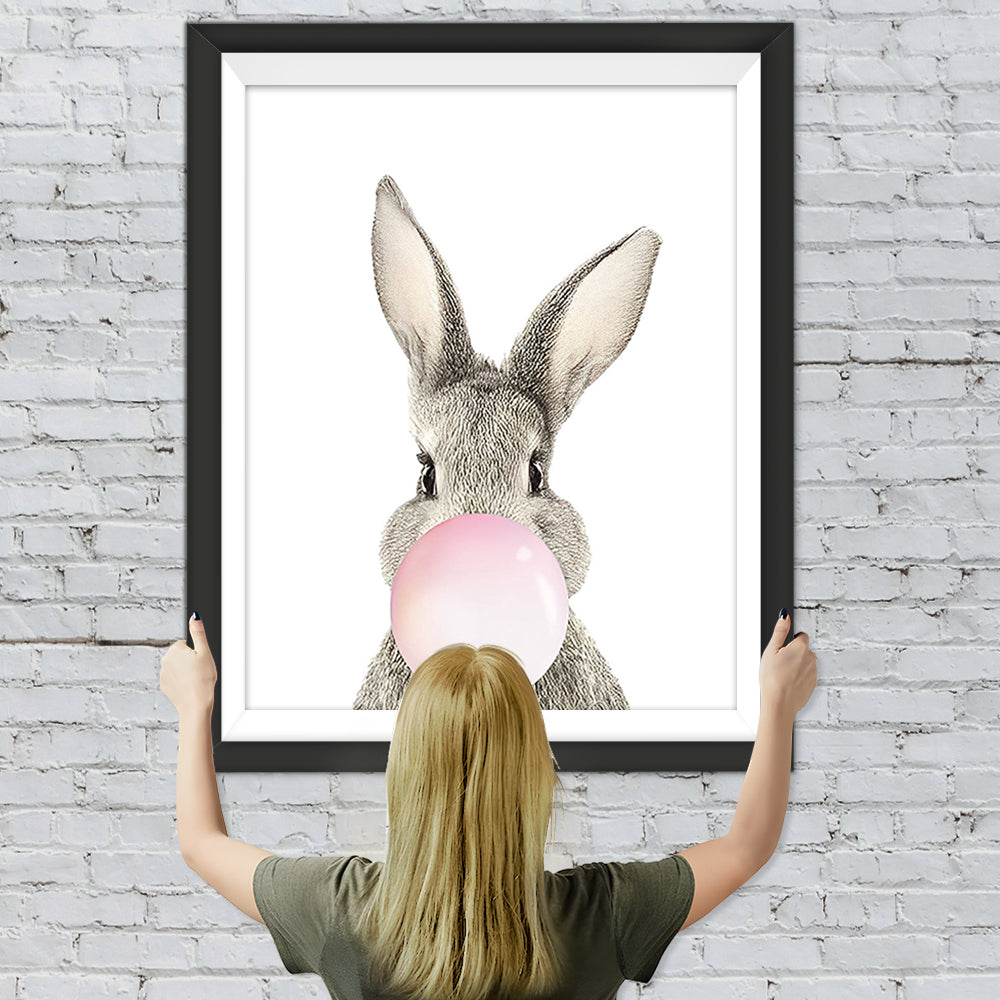 Graues Kaninchen mit rosa Blase Diamond Painting