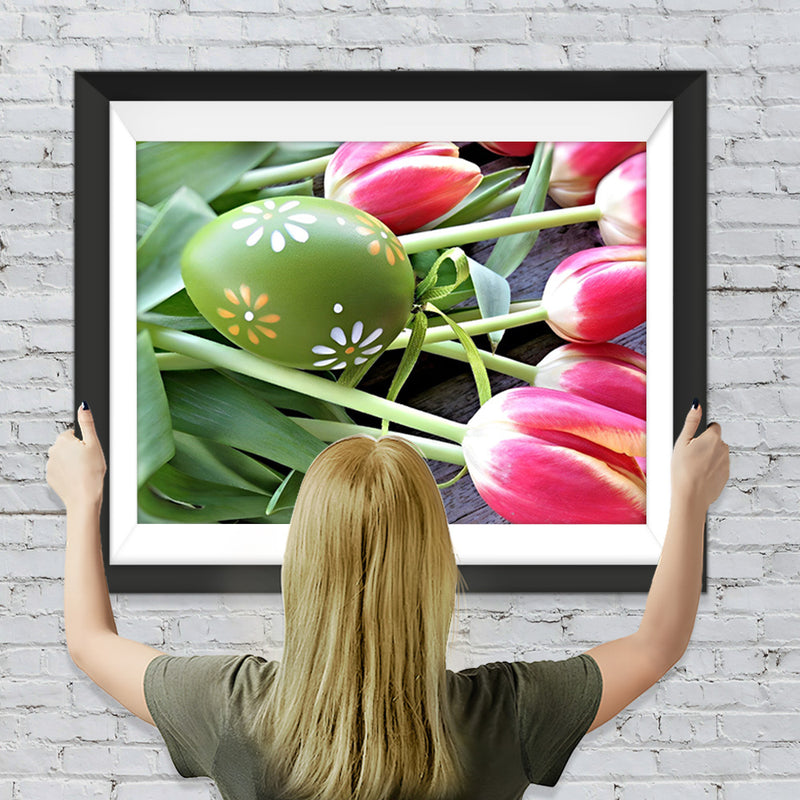 Grünes Osterei und rosa Tulpen Diamond Painting