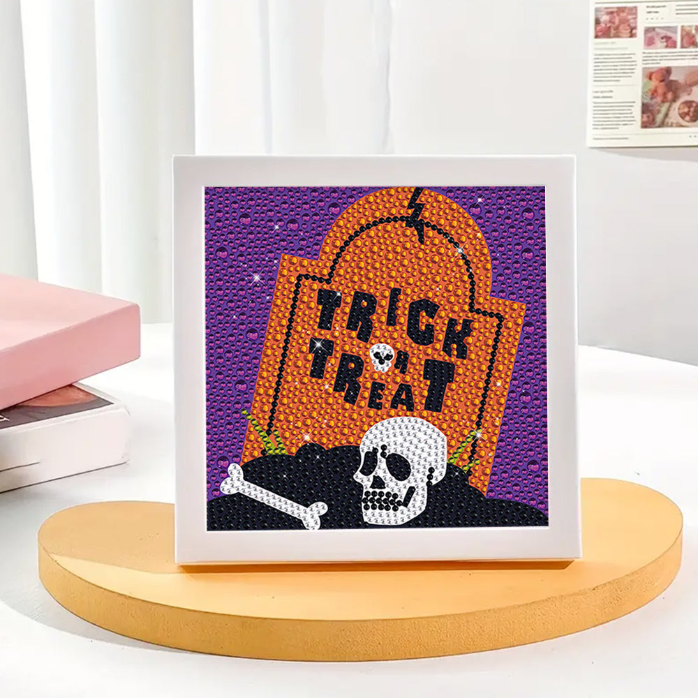 Halloween Grab und Schädel Mini-Kristallpünktchen Diamond Painting