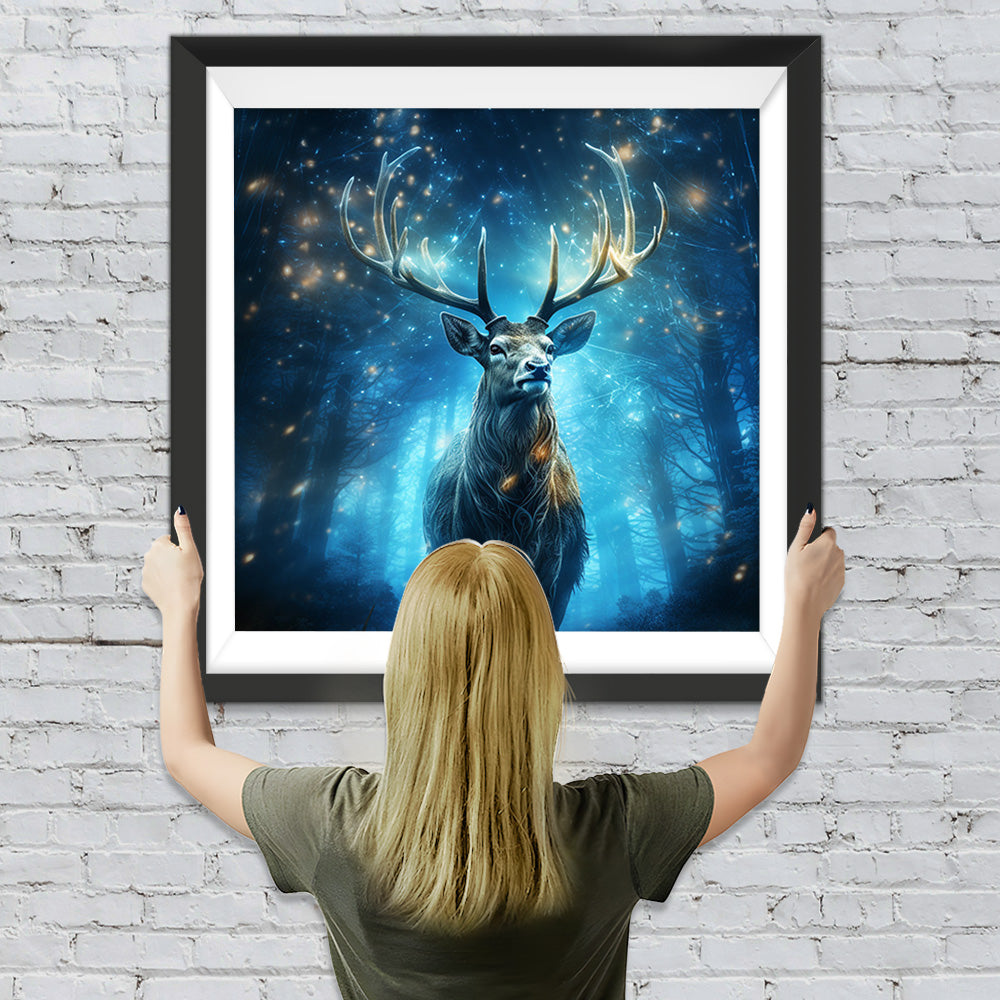 Hirsche im blau fluoreszierenden Wald Diamond Painting