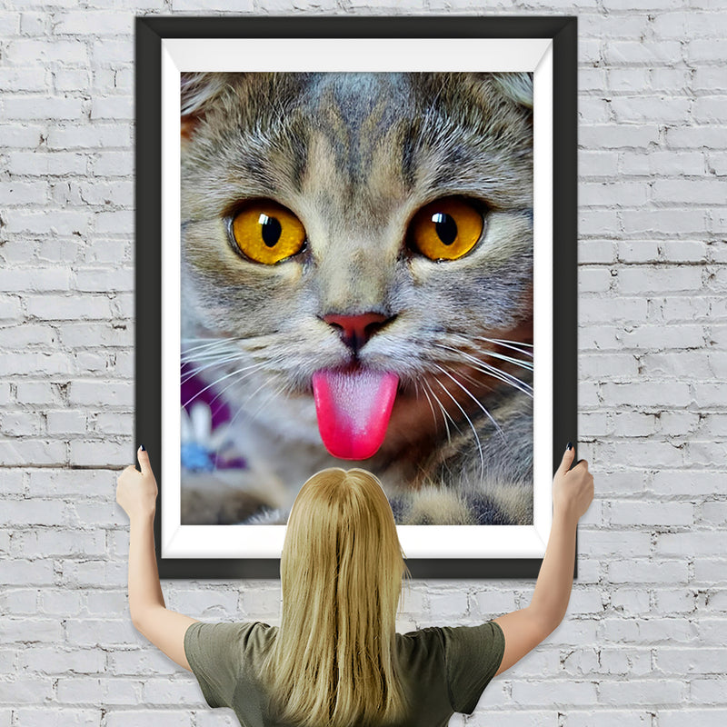 Katze mit herausgestreckter Zunge Diamond Painting