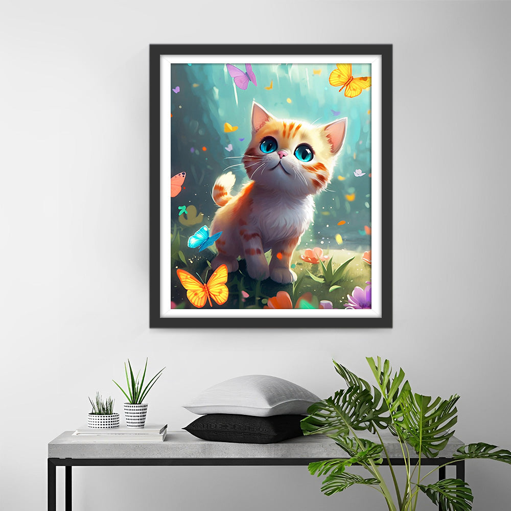 Kleine orangefarbene Katze jagt Schmetterlinge Diamond Painting