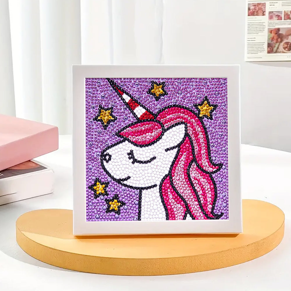Lächelndes Einhorn und Sterne Mini-Kristallpünktchen Diamond Painting