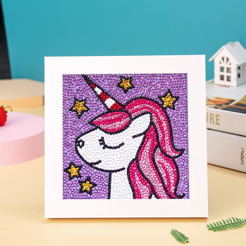 Lächelndes Einhorn und Sterne Mini-Kristallpünktchen Diamond Painting