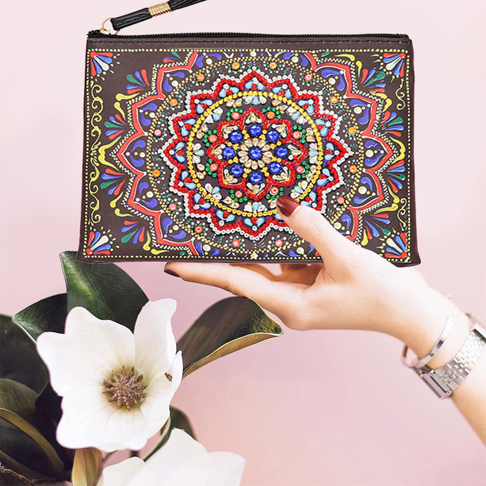 Lebendiges Mandala Diamond Painting Handgelenktasche