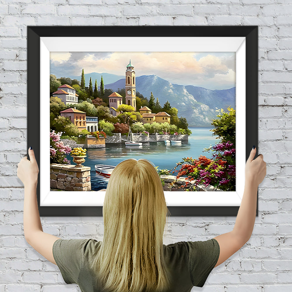 Leuchtturm und Berge an der Küste Diamond Painting