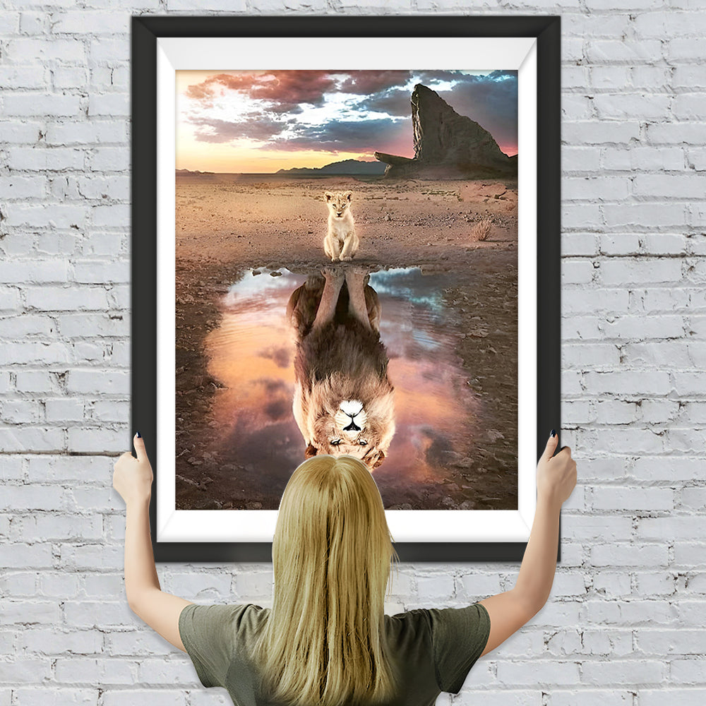 Löwe und Spiegelbild Diamond Painting