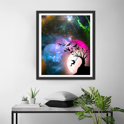 Mädchen schwingt unter den Planeten Diamond Painting
