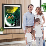 Mädchen und Baum unter den Planeten Diamond Painting