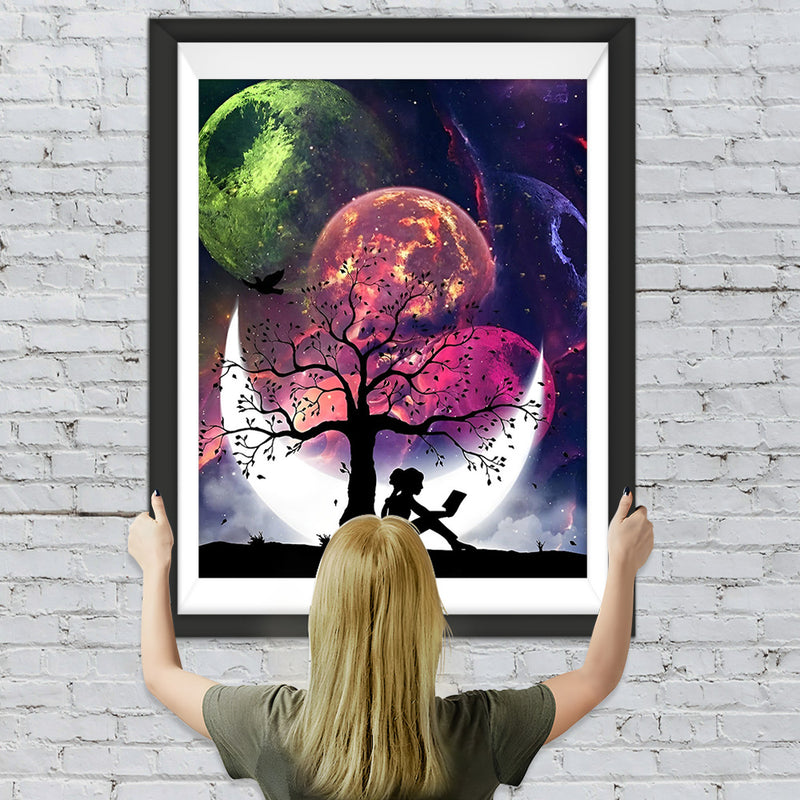 Mädchen und Mond unter den Planeten Diamond Painting