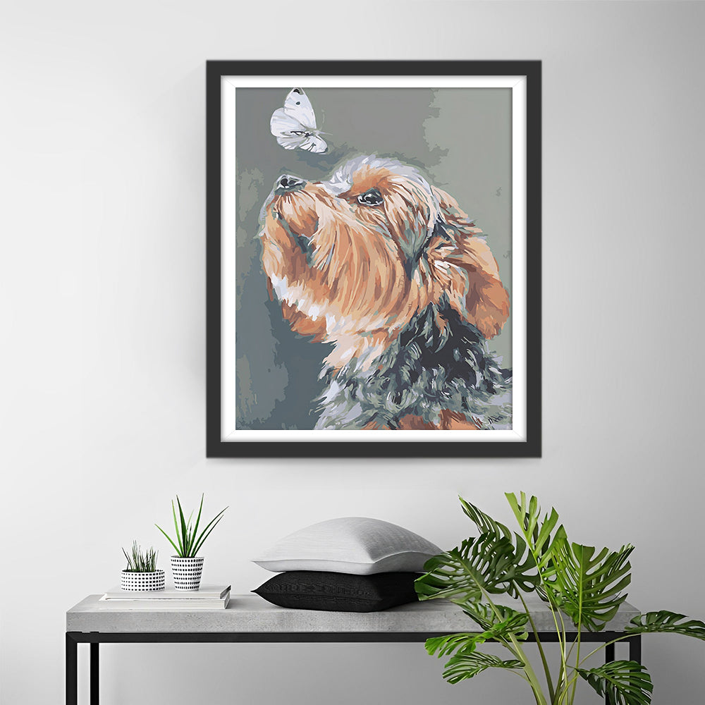Niedlicher Hund und Schmetterling Diamond Painting