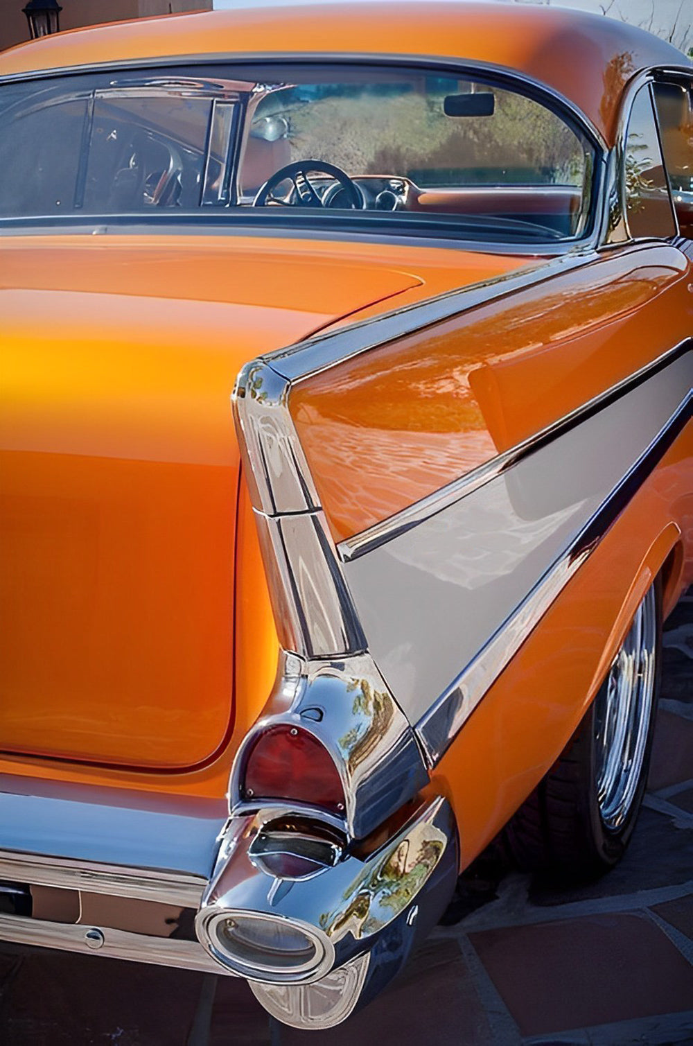 Orangefarbenes Auto Diamond Painting