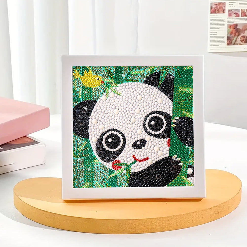 Panda hält Bambus Mini-Kristallpünktchen Diamond Painting
