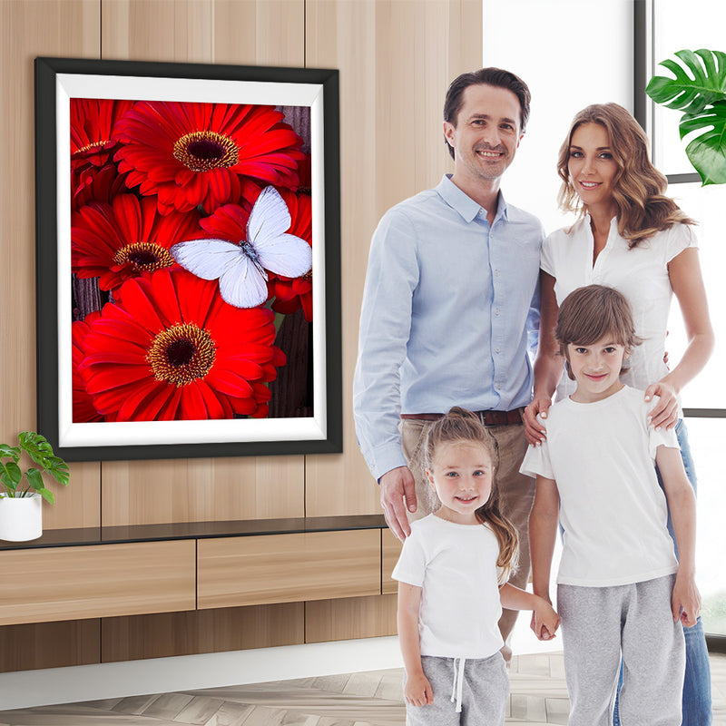 Rote Blumen und weißer Schmetterling Diamond Painting