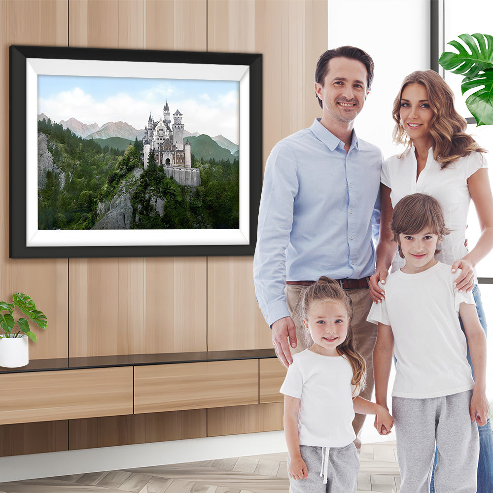 Schloss Neuschwanstein im Sommer Diamond Painting