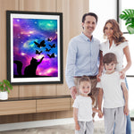 Schmetterling und Katze unter dem lila Sternenhimmel Diamond Painting
