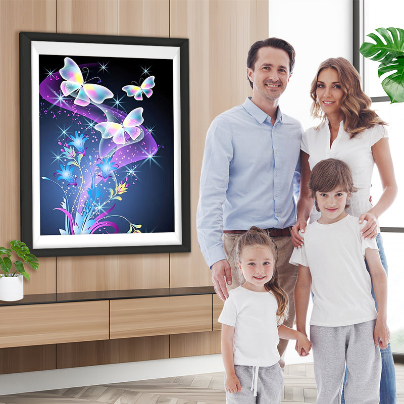 Schmetterlinge und lila Licht Diamond Painting