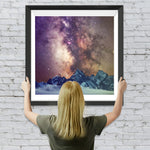 Schneebedeckte Berge unter dem lila Sternenhimmel Diamond Painting