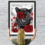 Schwarzer Löwe in roten Rosen Diamond Painting