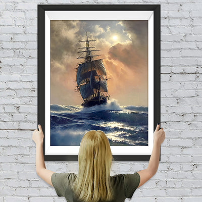 Segelboot unter dunklen Wolken Diamond Painting