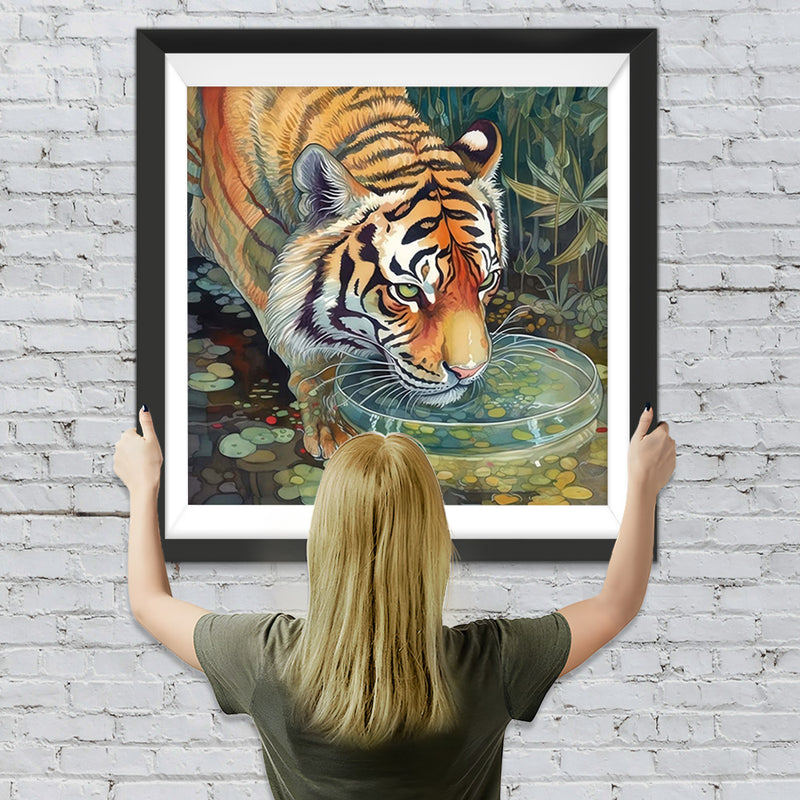 Tiger Trinkwasser Diamond Painting