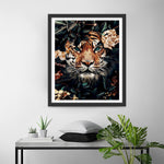 Tiger versteckt in den Blumen Diamond Painting