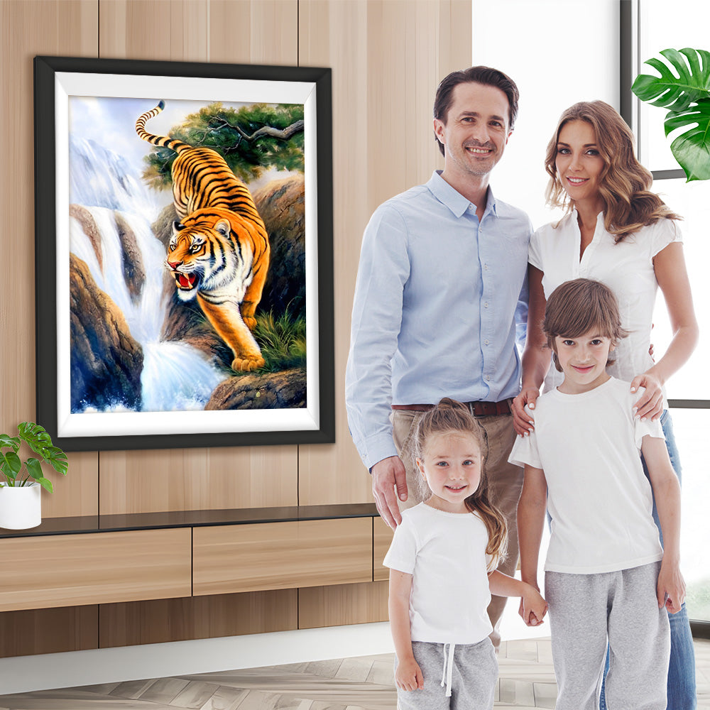 Tiger Wasserfall Diamond Painting