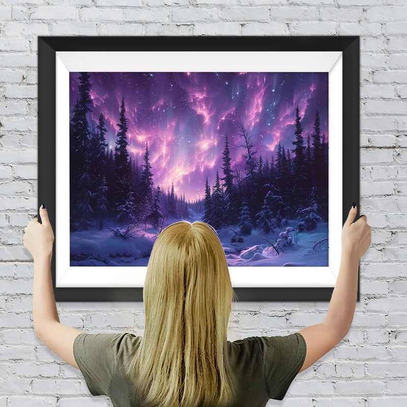 Wald mit violettem Polarlicht Diamond Painting