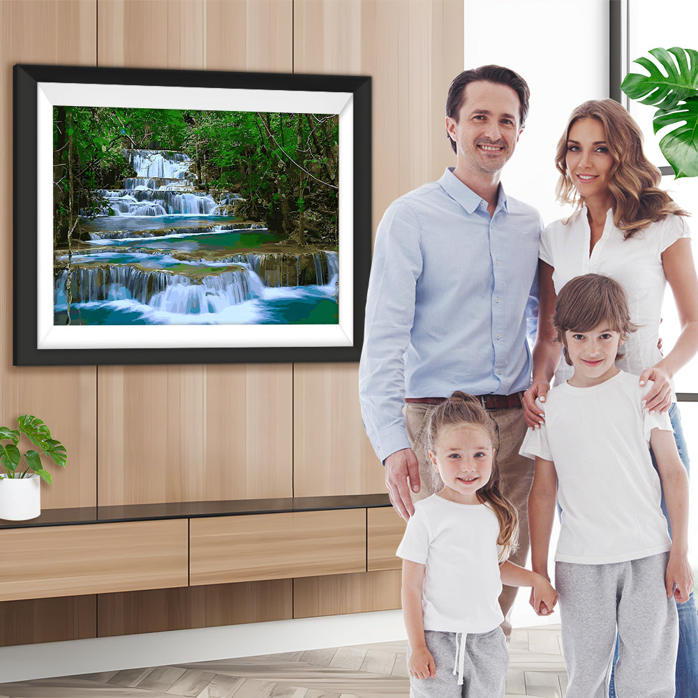 Wasserfall in den Bergen Diamond Painting