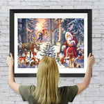 Weihnachtsmann und Tiere neben dem Weihnachtsbaum Diamond Painting