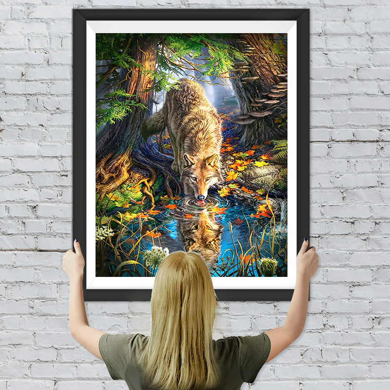 Wolf am Bach Diamond Painting