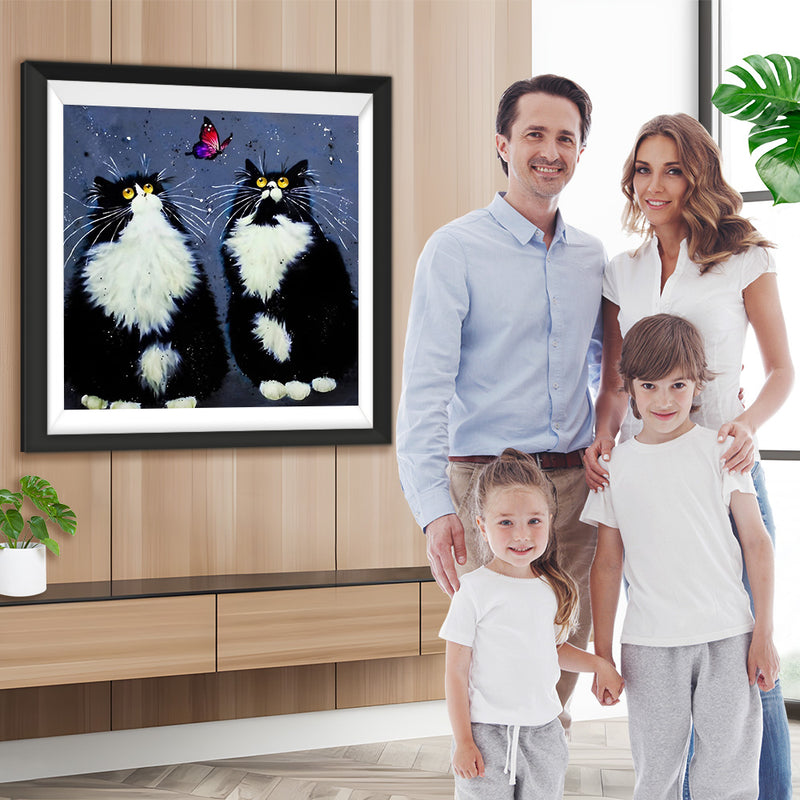 Zwei schwarze Katzen und bunter Schmetterling Diamond Painting