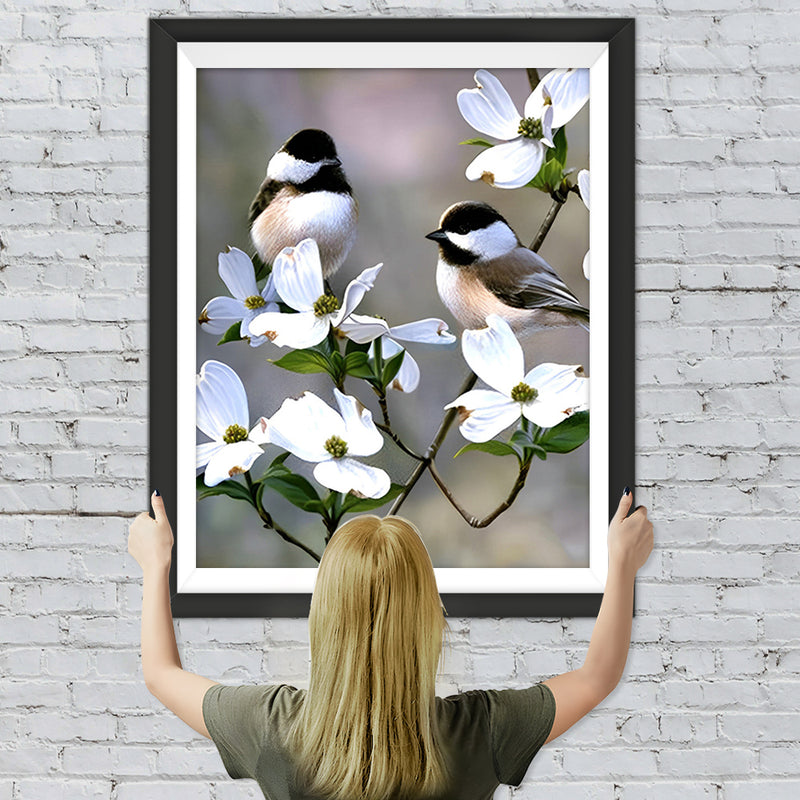 Zwei Vögel auf dem Zweig mit weißen Blumen Diamond Painting
