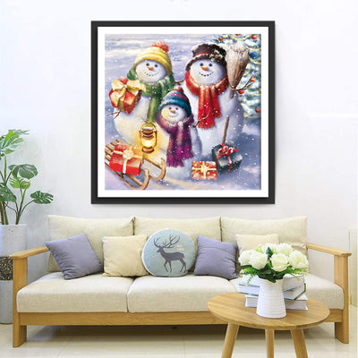 Schneemann-Familie mit Weihnachtsgeschenken Diamond Painting